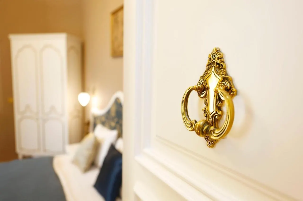 Villabaroque_Eger Bed & Breakfast
